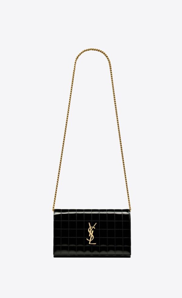 PATENT LEATHER CASSANDRE CHAIN WALLET