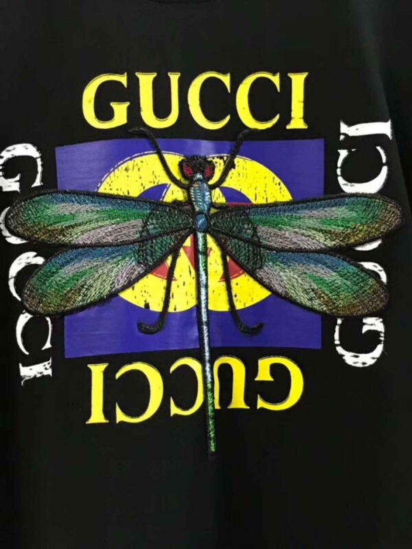 Moth and butterfly print Gucci T-shirt - Image 3