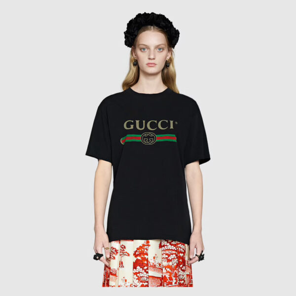 Oversize T-shirt with Gucci logo - Image 3