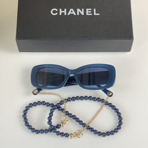 CHANEL RECTANGLE SUNGLASSES - Image 5