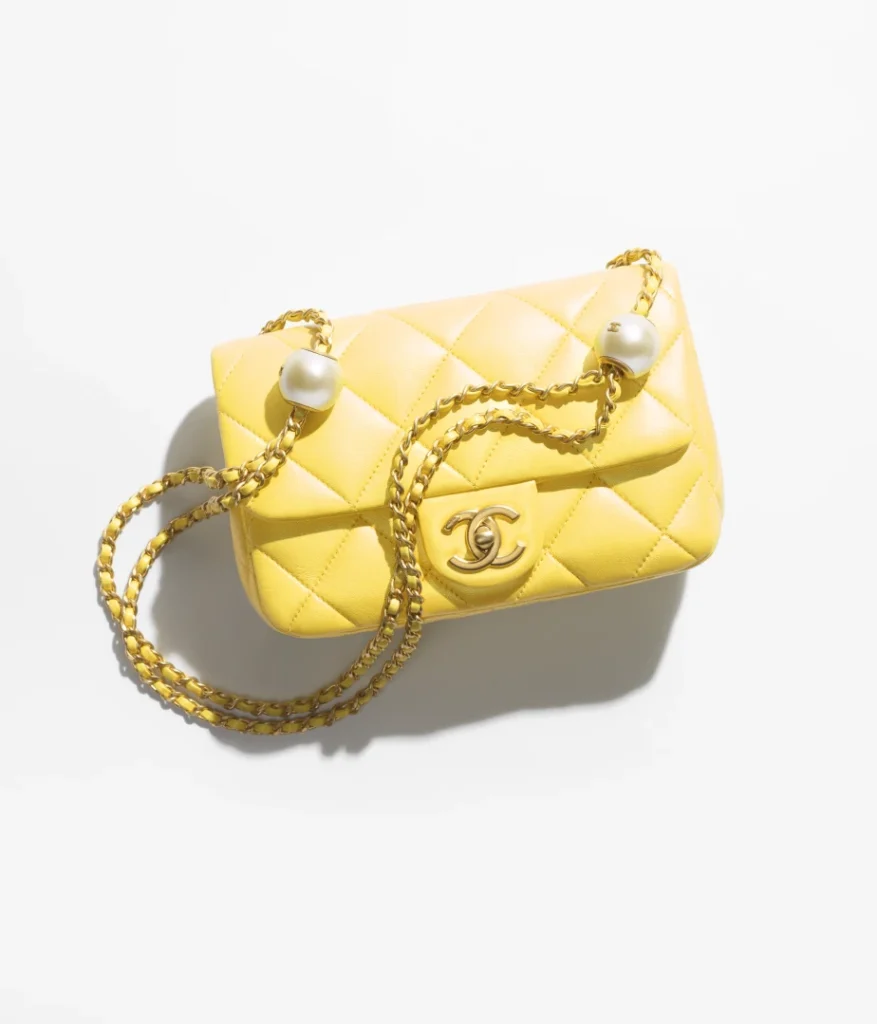CHANEL SMALL FLAP BAG