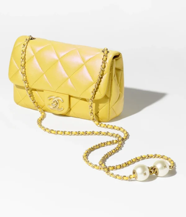 CHANEL SMALL FLAP BAG - Image 2
