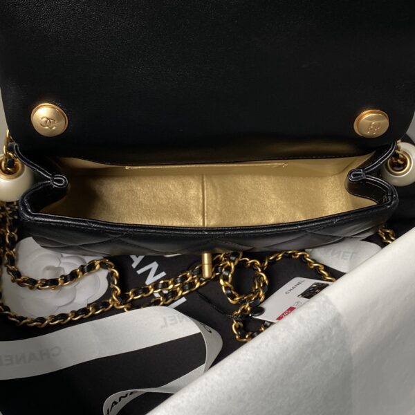 CHANEL SMALL FLAP BAG - Image 16