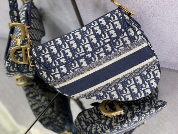 Dior Saddle Bag - Image 14