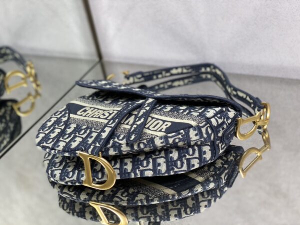Dior Saddle Bag - Image 13