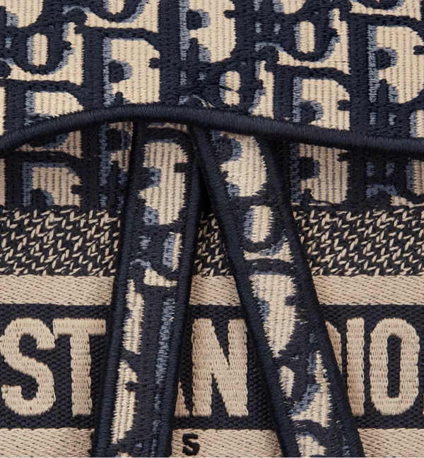 Dior Saddle Bag - Image 6
