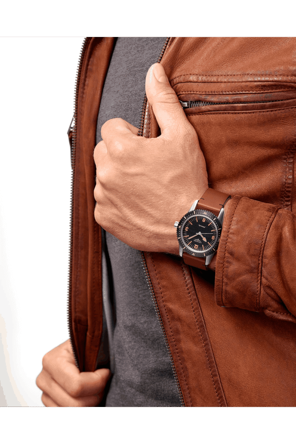 THE LONGINES SKIN DIVER WATCH 42MM - Image 3