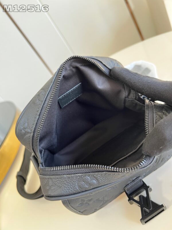 Louis Vuitton Getaway Messenger M12516 - Image 11
