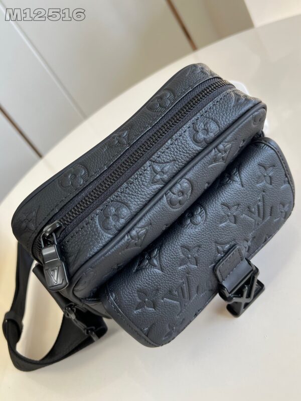 Louis Vuitton Getaway Messenger M12516 - Image 6