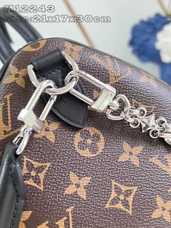 Louis Vuitton Speedy Soft 30 Dark M12243 - Image 6