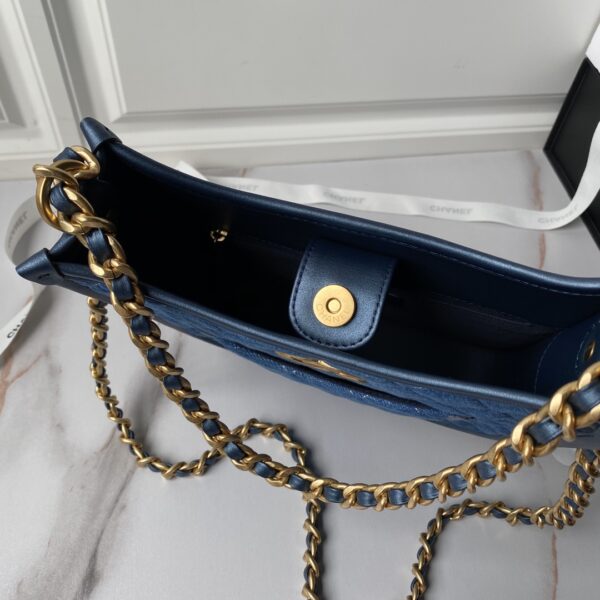 CHANEL HOBO HANDBAG - Image 8