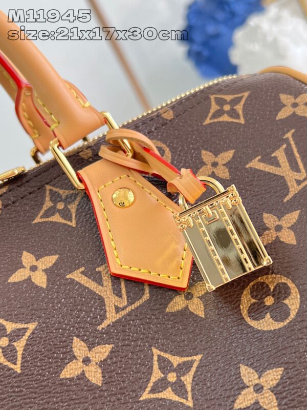 Louis Vuitton Speedy Soft 30 Crafty M11945 - Image 4