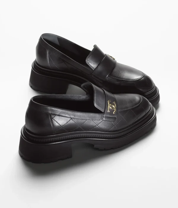 CHANEL MOCCASINS - Image 3
