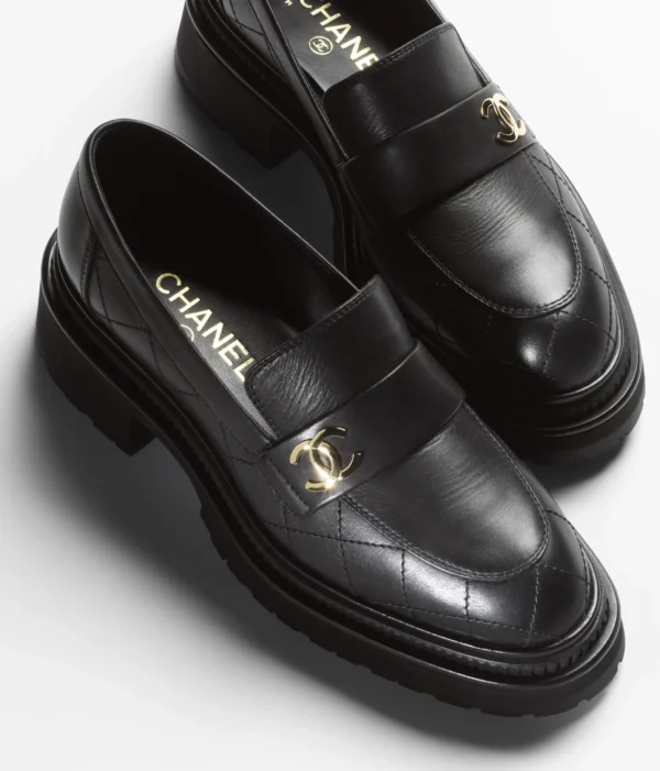 CHANEL MOCCASINS - Image 2