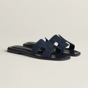 Oran sandal