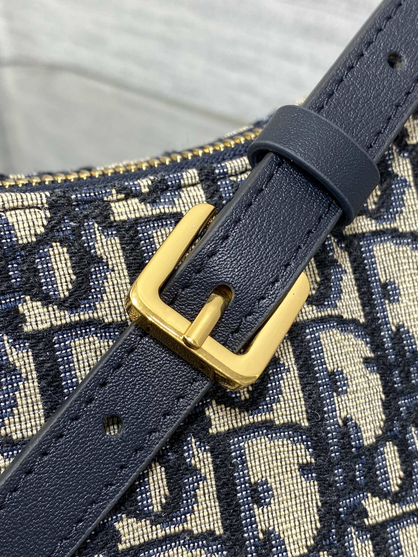 30 Montaigne Cigale Mini Bag - Image 7