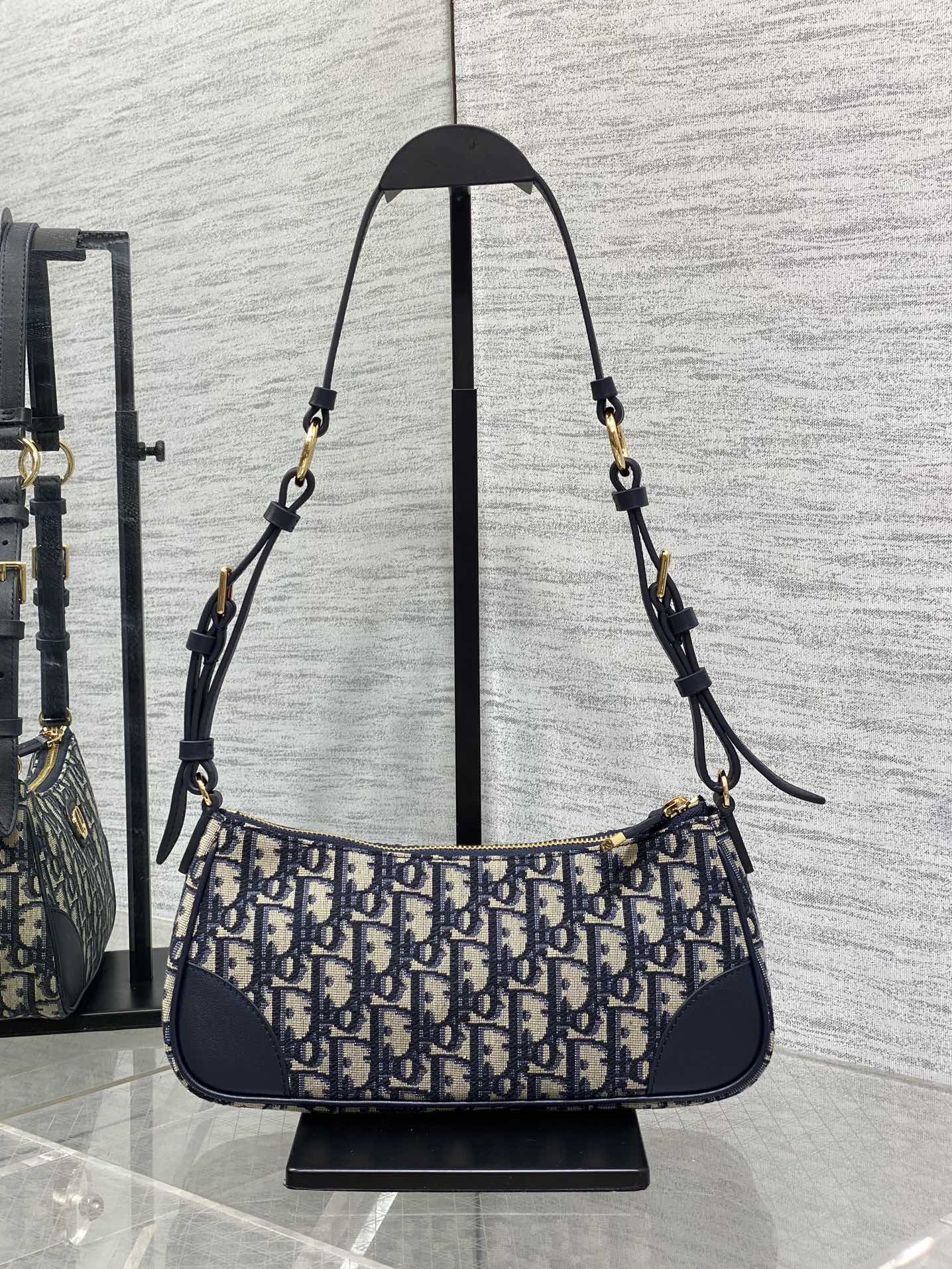 30 Montaigne Wanderlust Mini Bag - Image 12