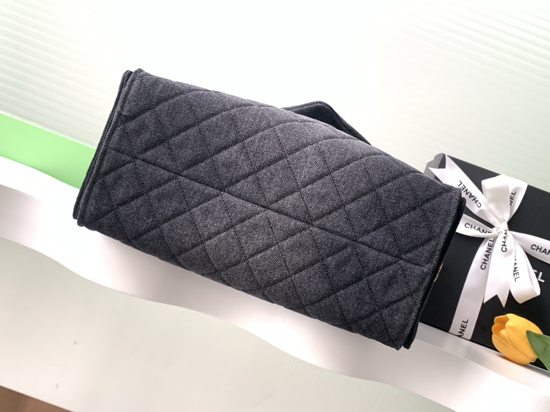 CHANEL 25 Medium Handbag AS5311 - Image 13