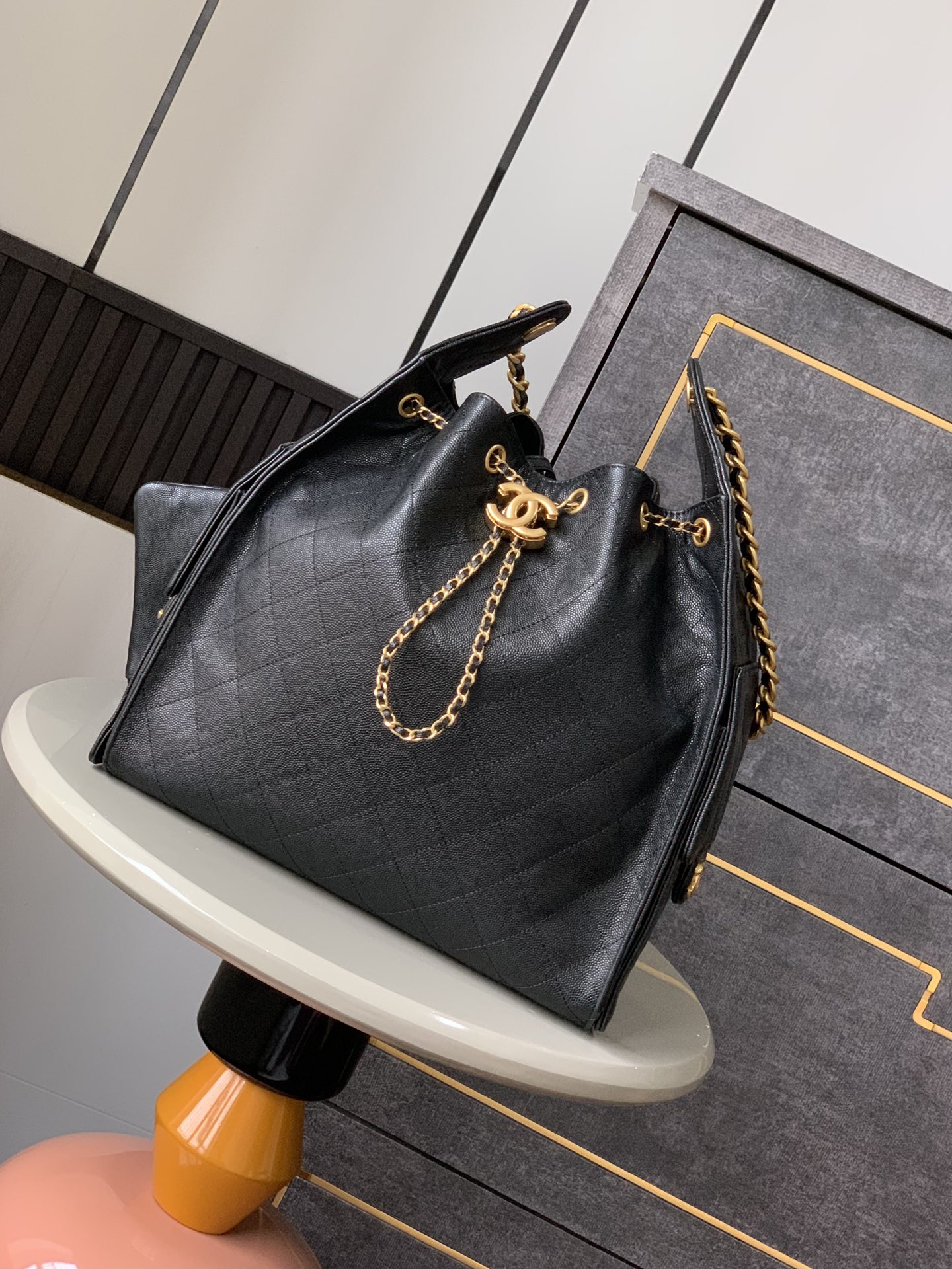 CHANEL 25 Medium Handbag AS5311 - Image 2