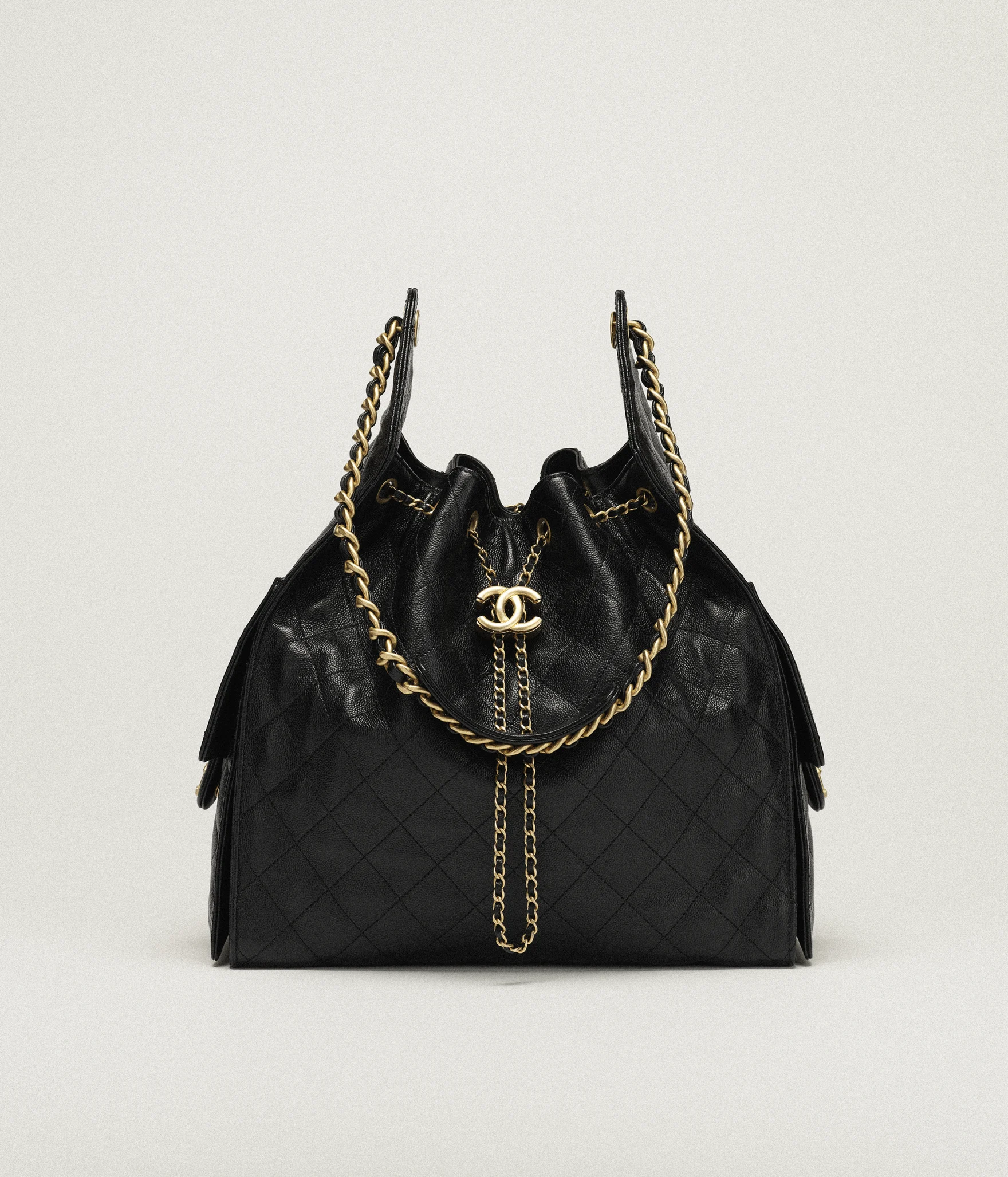 CHANEL 25 Medium Handbag AS5311