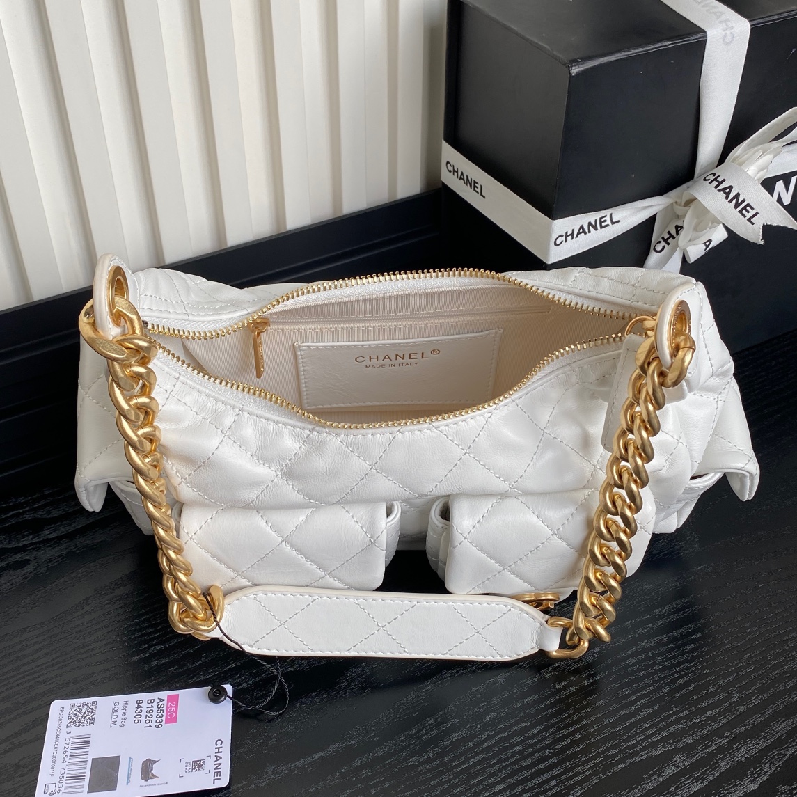 CHANEL Large Hobo Bag AS5339 - Image 9