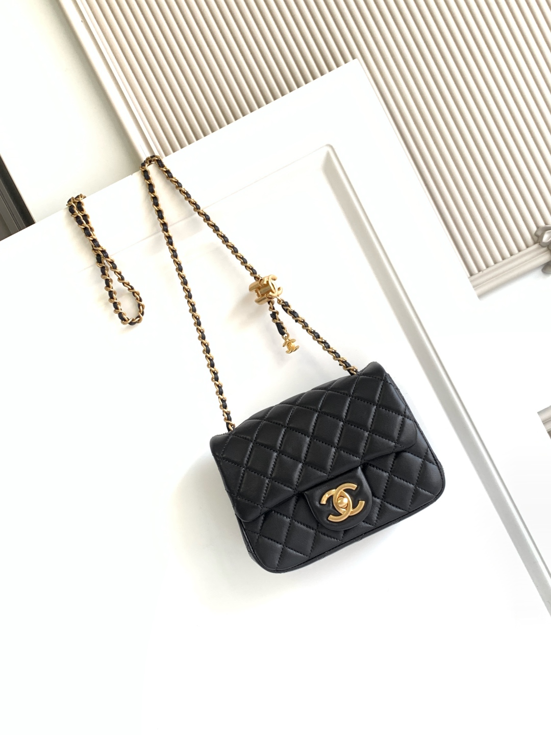 CHANEL Mini Flap Bag AS5758 - Image 13
