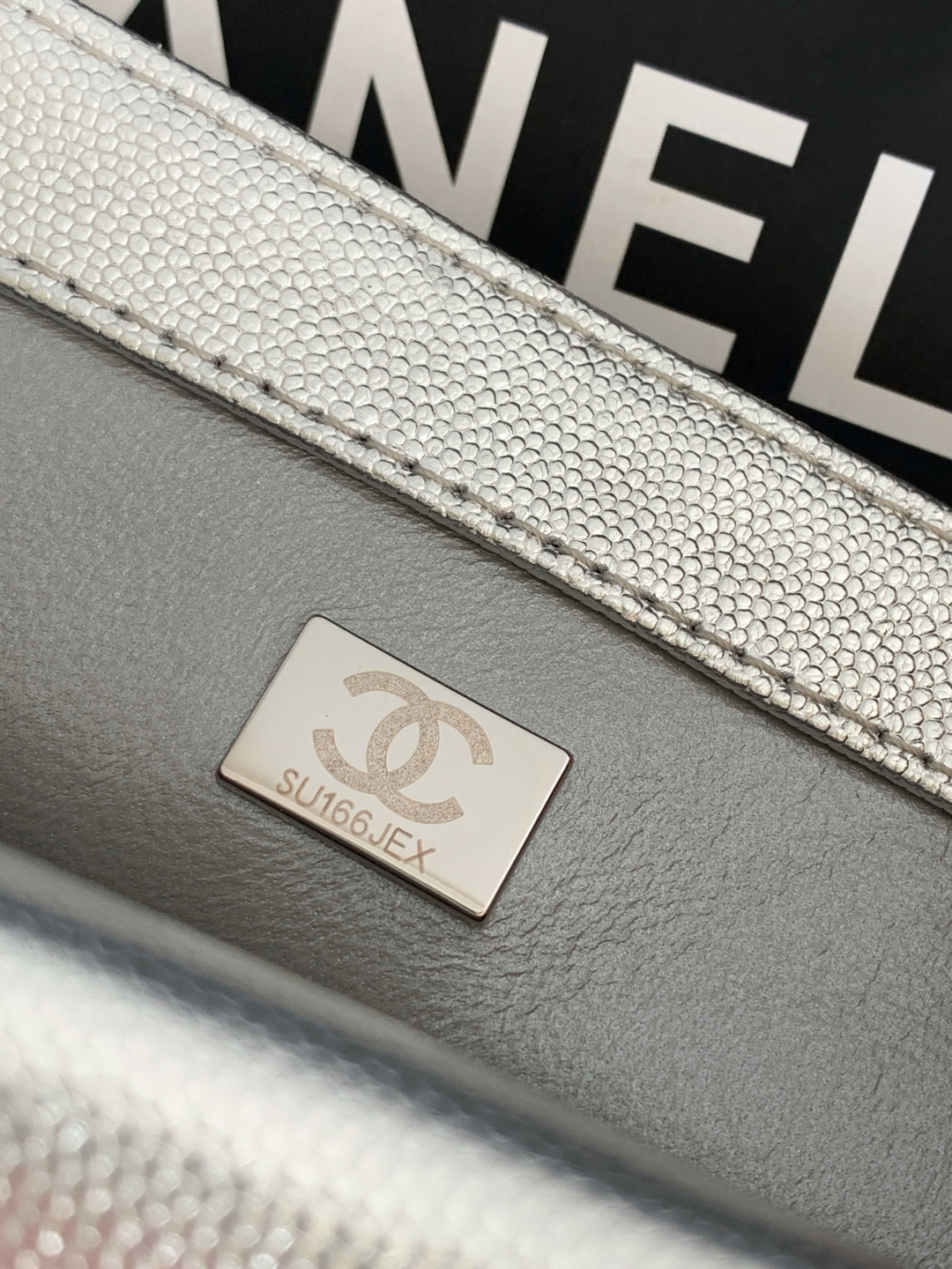 CHANEL Mini Flap Bag AS5758 - Image 41