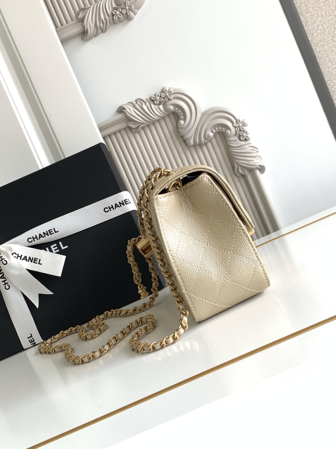 CHANEL Mini Flap Bag AS5758 - Image 45