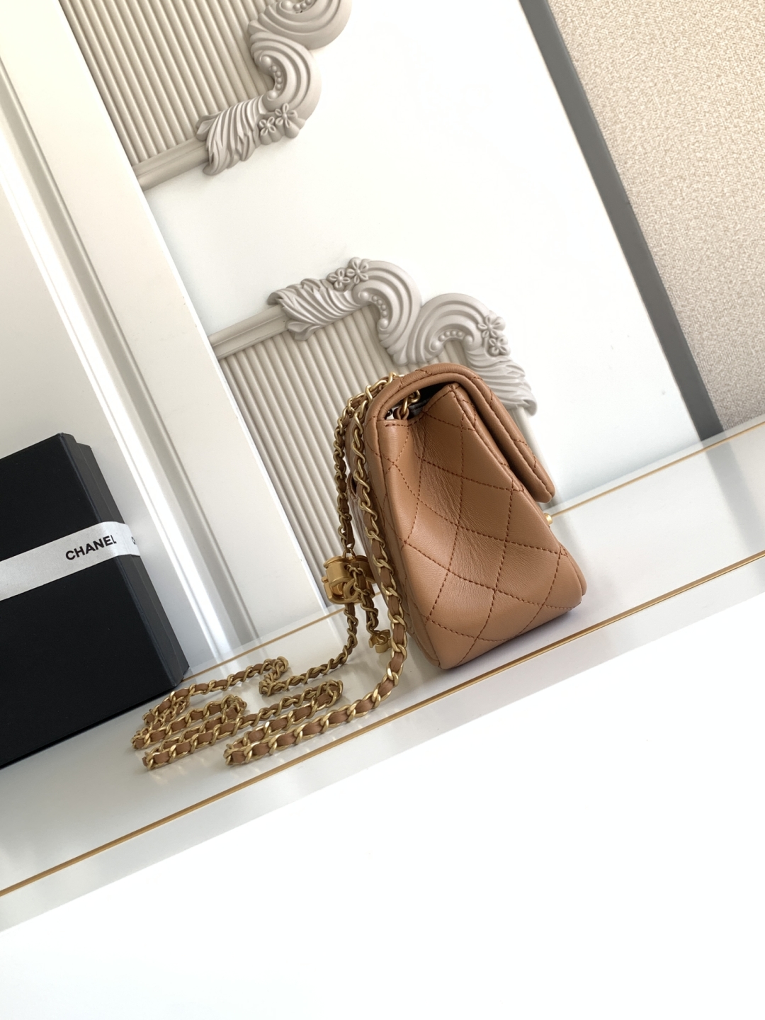 CHANEL Mini Flap Bag AS5758 - Image 55