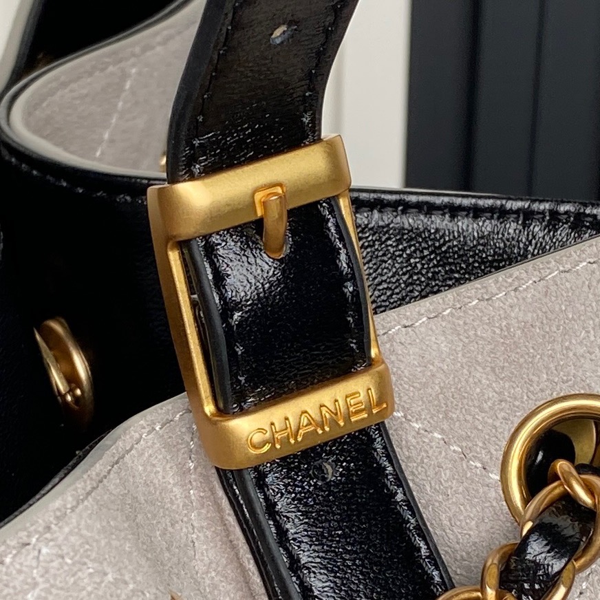 CHANEL Shopping Bag AS5636 - Image 6