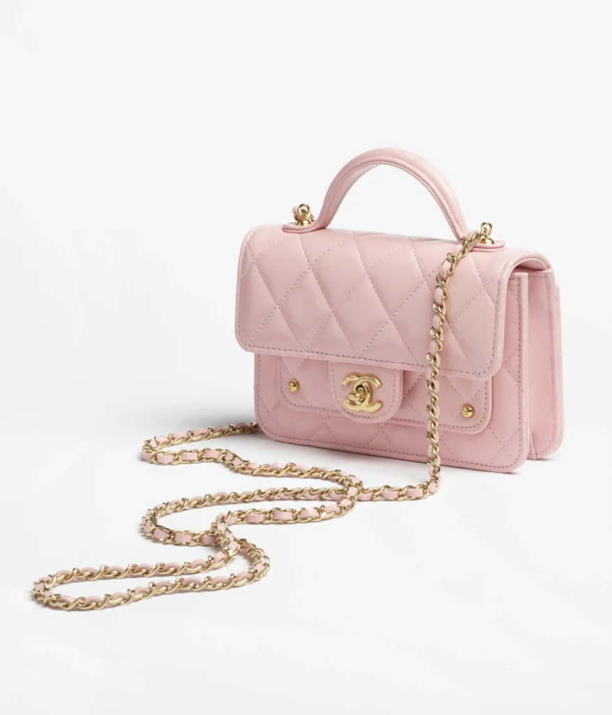 CHANEL Clutch with chain AP4675