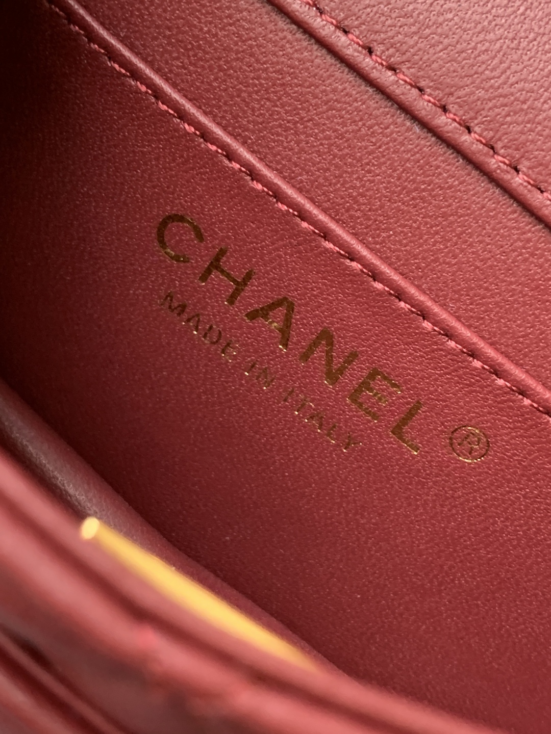 CHANEL Clutch with chain AP4675 - Image 30