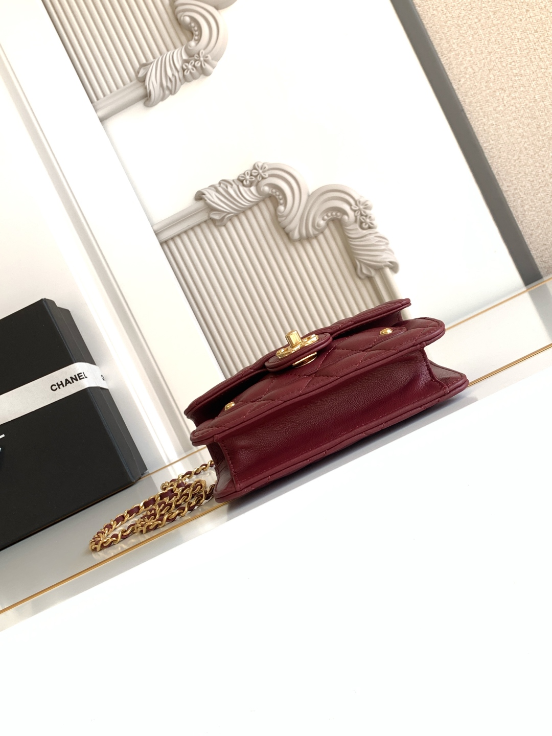 CHANEL Clutch with chain AP4675 - Image 26