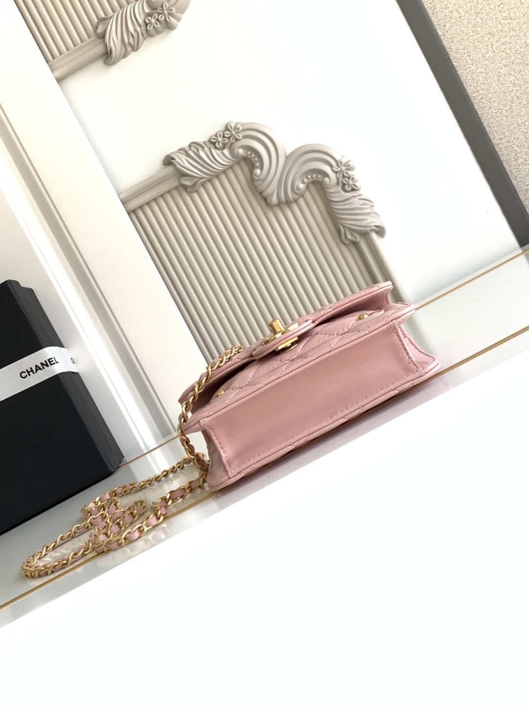 CHANEL Clutch with chain AP4675 - Image 6