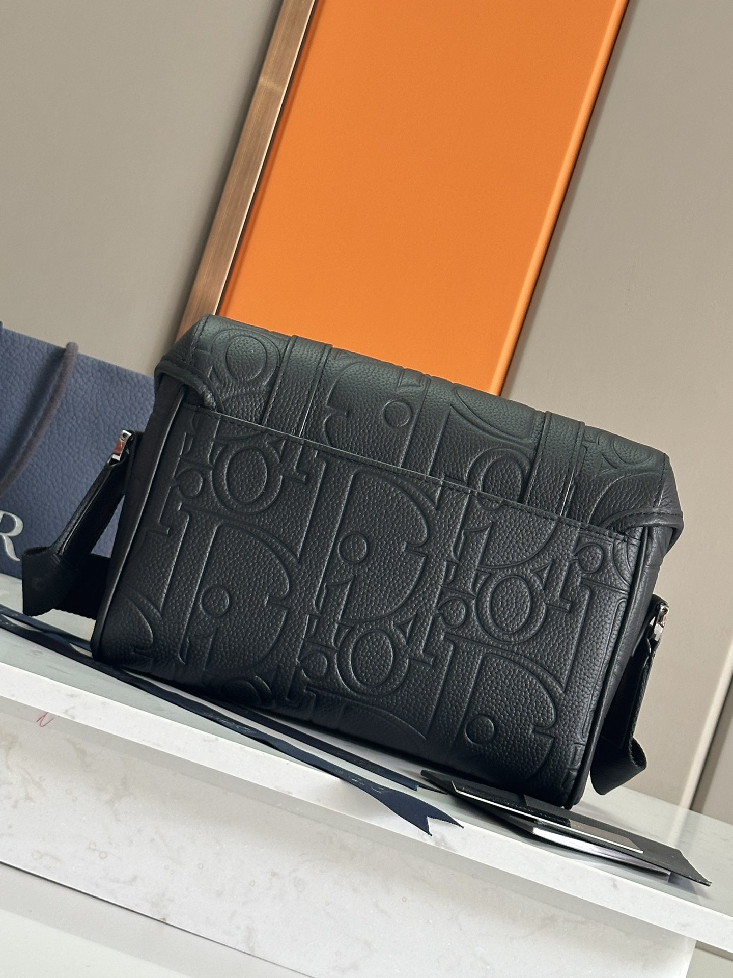 Dior Hit the Road Messenger Bag with Flap - Image 4