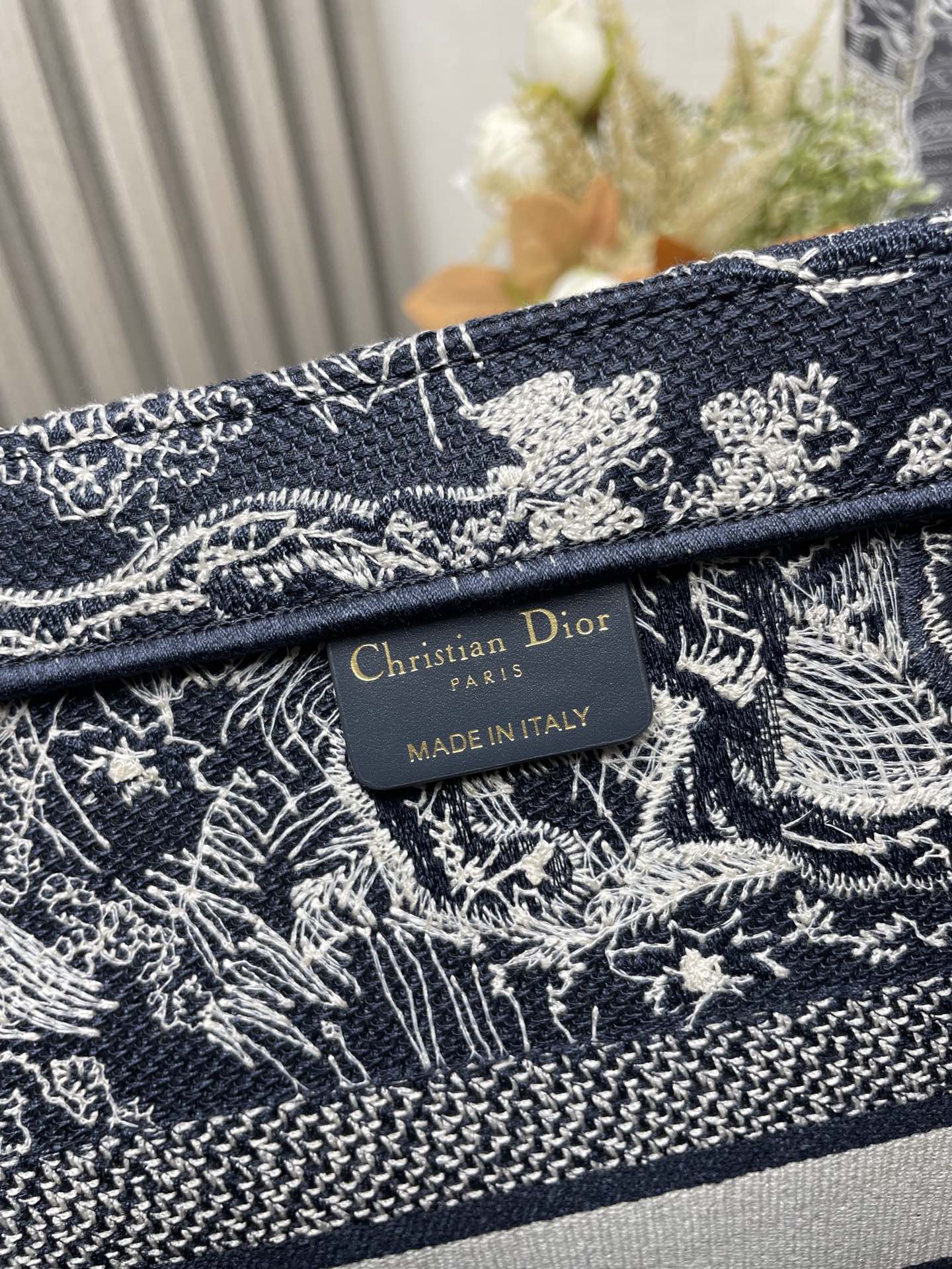 Dior Book Tote - Image 9