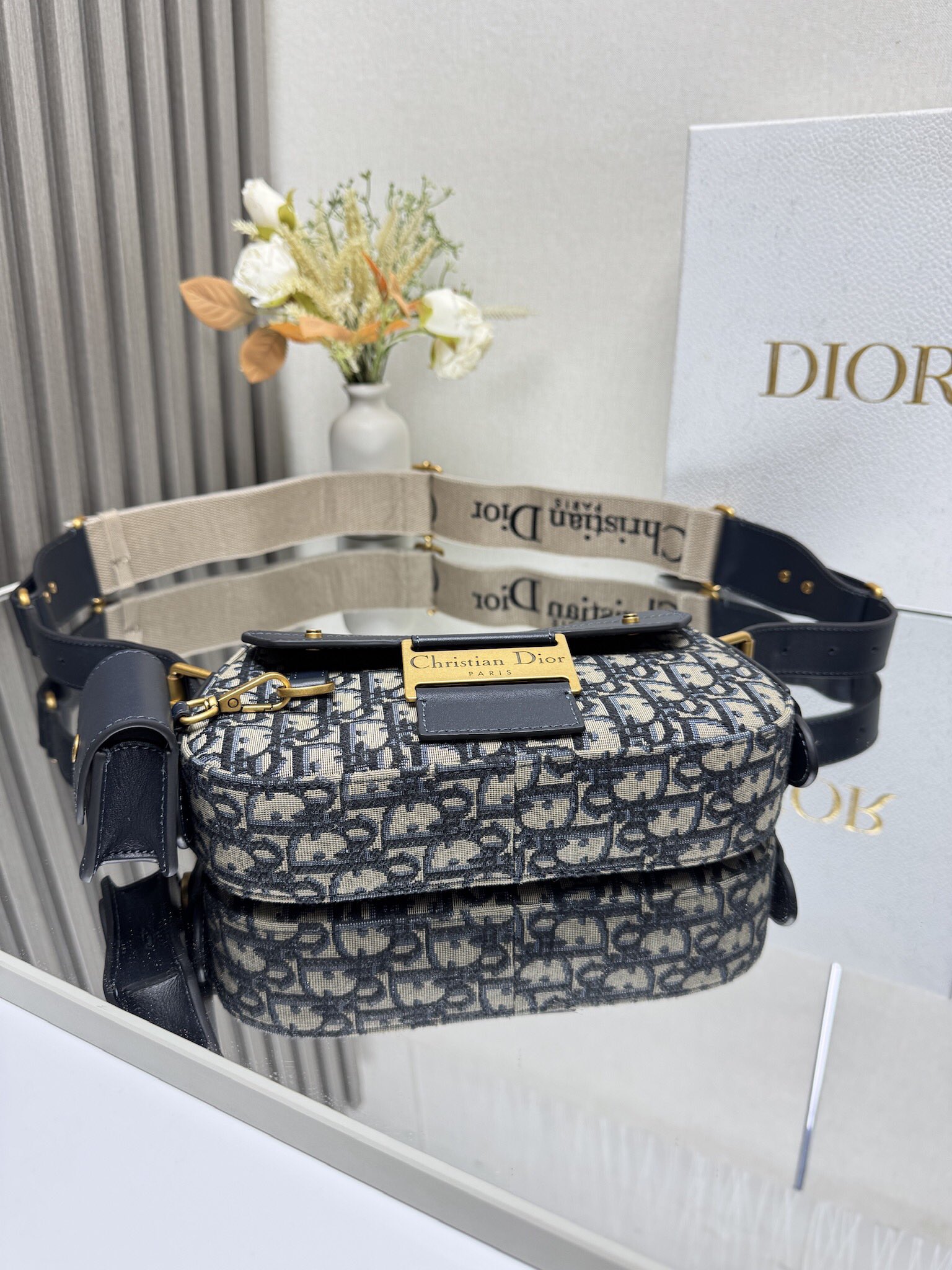 Dior Small Streetchic Bag - Image 5