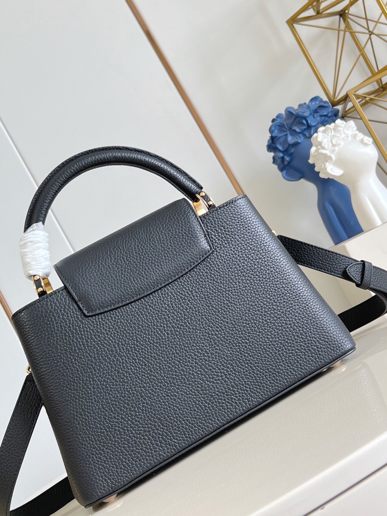 LV x TM Capucines - Image 4