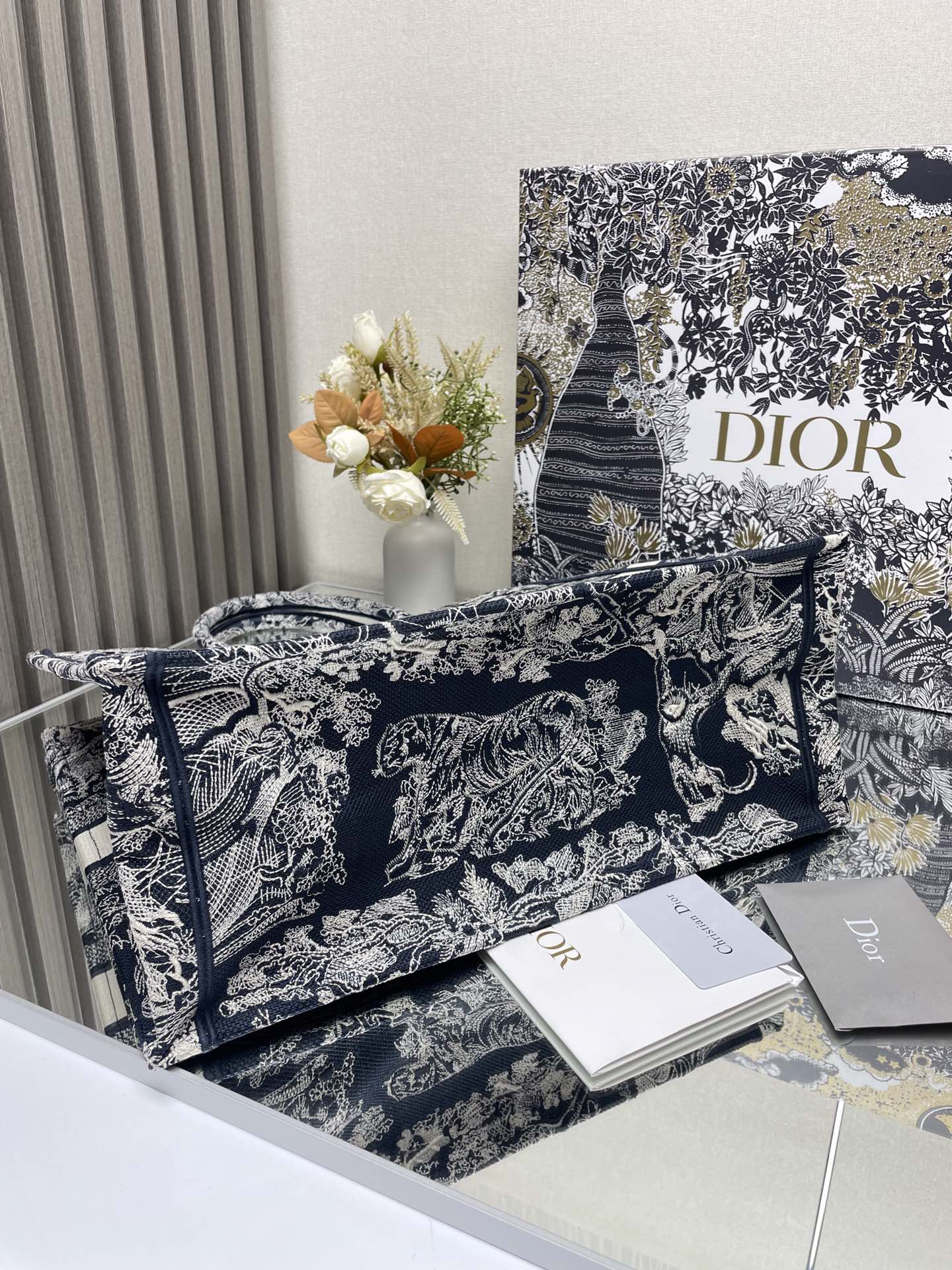 Dior Book Tote - Image 18