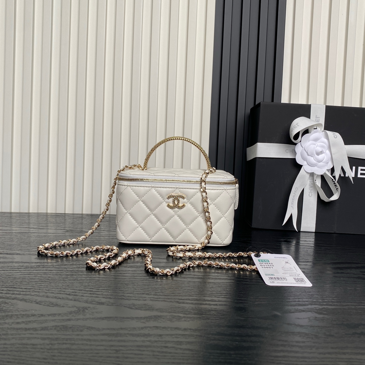 CHANEL Long Vanity with Chain AP4842 - Image 18