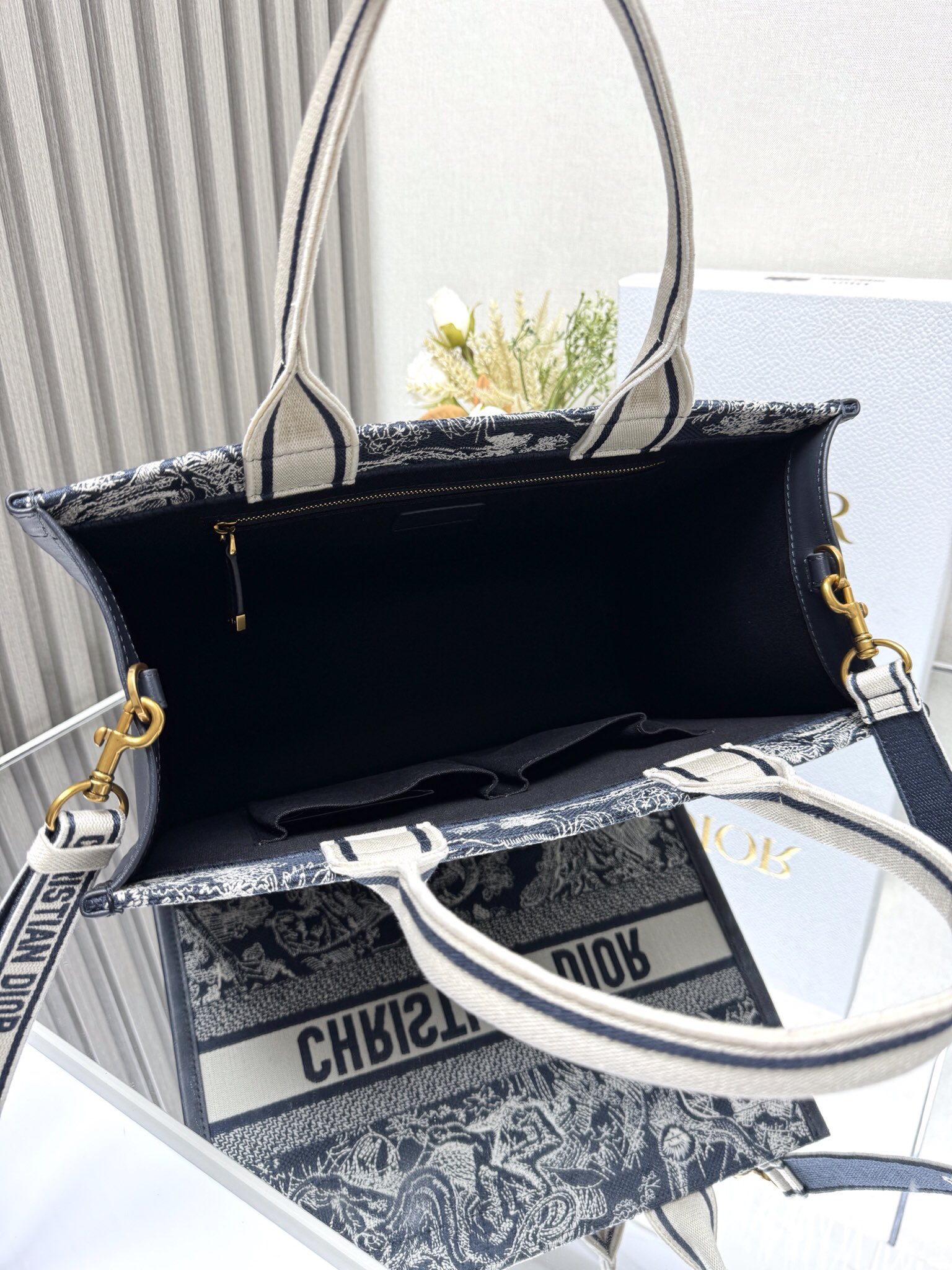 Dior Book Tote - Image 15