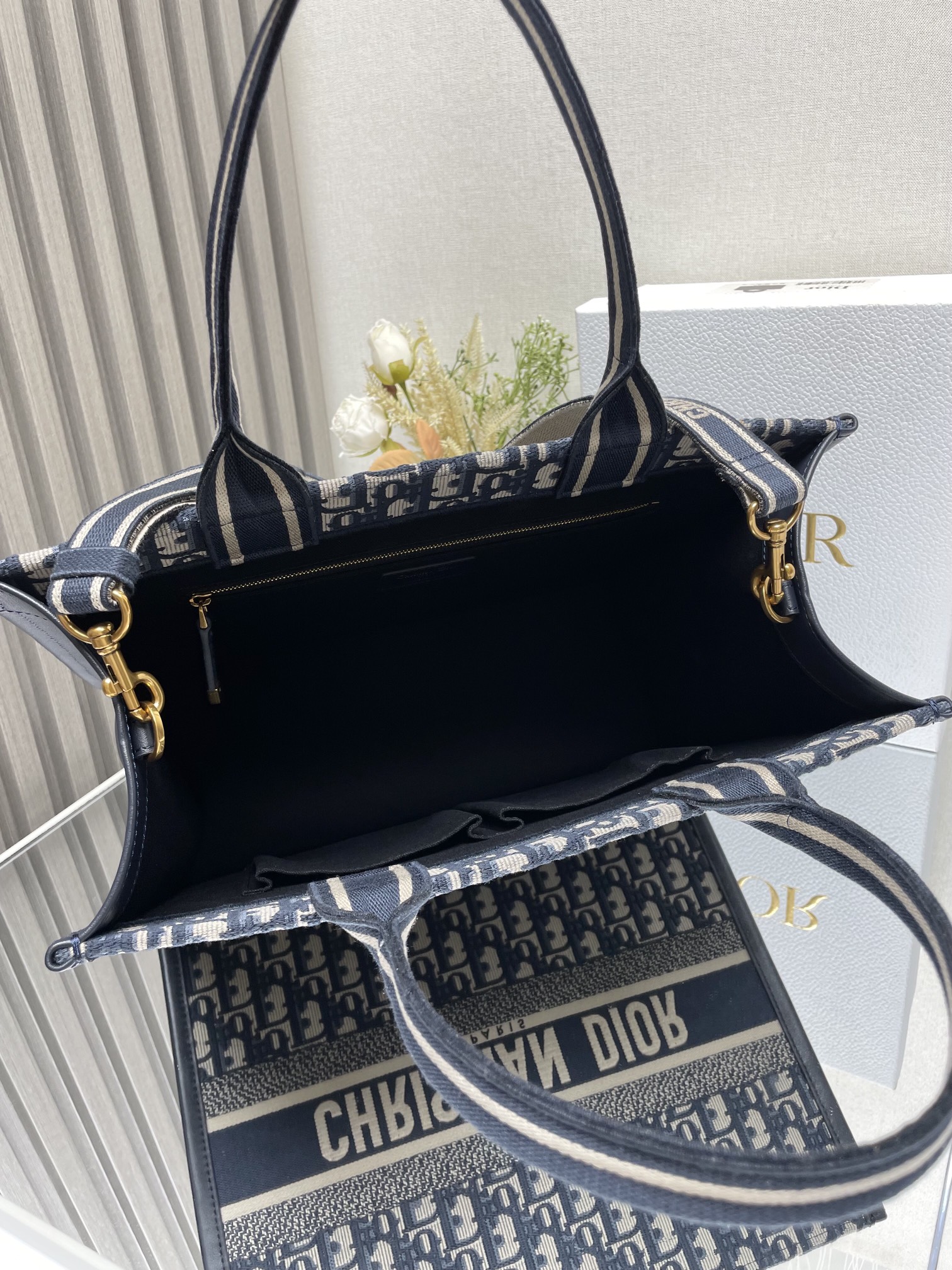 Dior Book Tote - Image 8