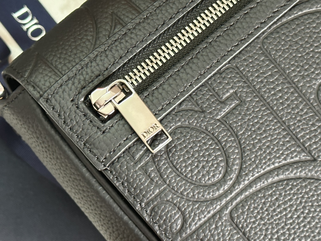 Messenger Bag with Flap - Image 4