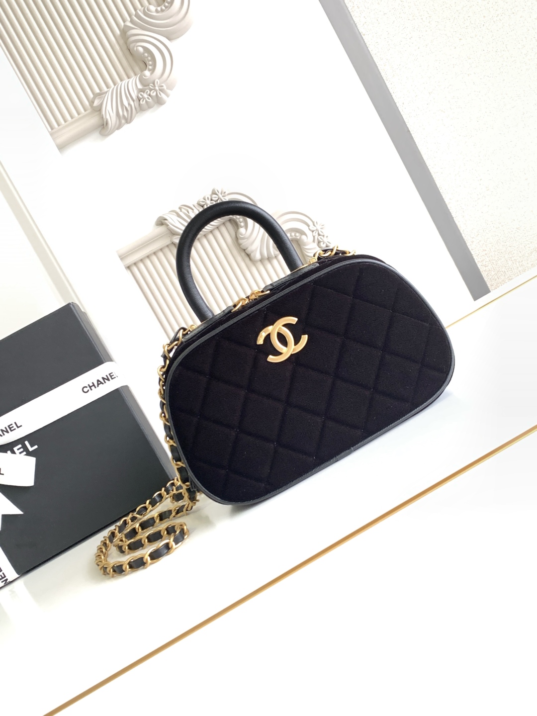 CHANEL Mini Bowling Bag AS5572 - Image 2