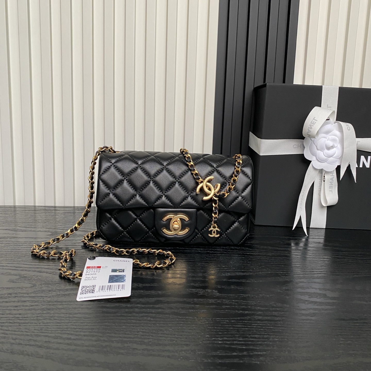 CHANEL Mini Flap Bag AS5759 - Image 19