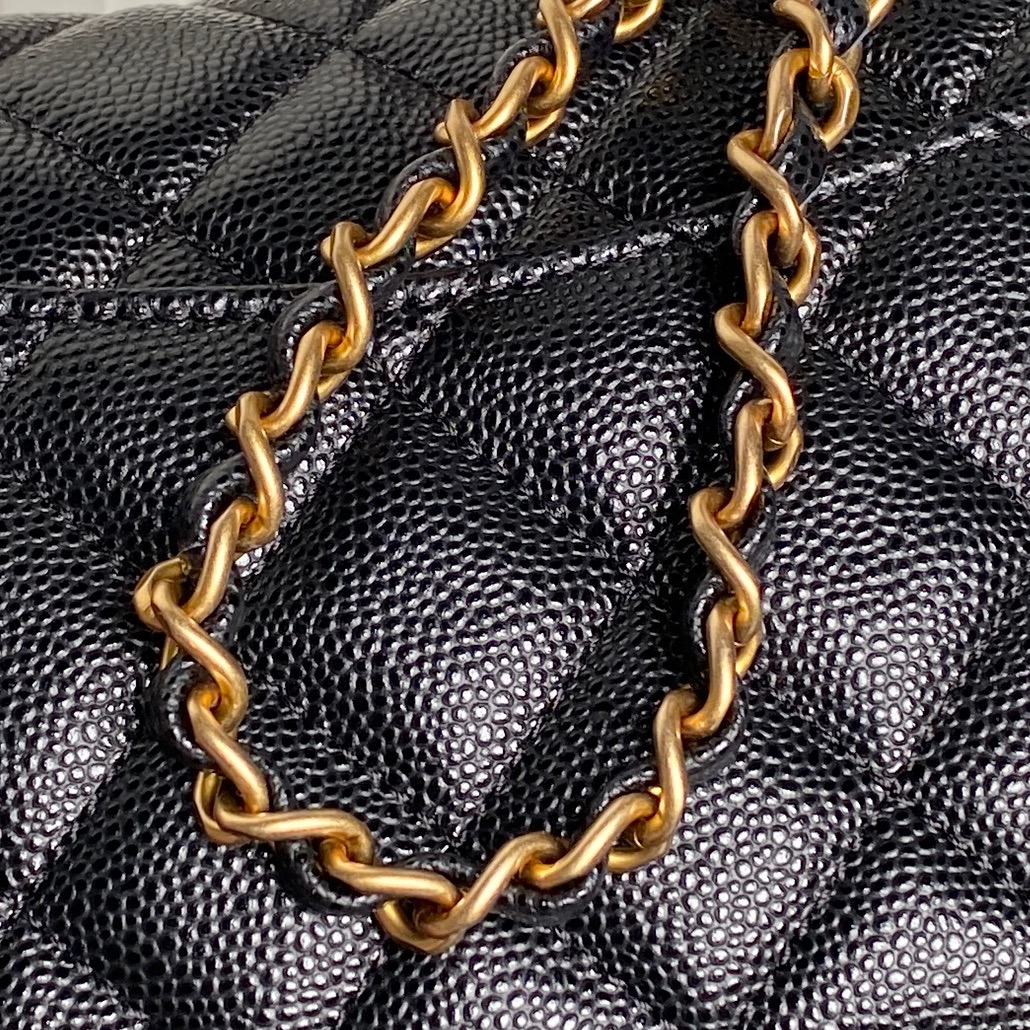 CHANEL Mini Flap Bag with Top Handle AS5701 - Image 25