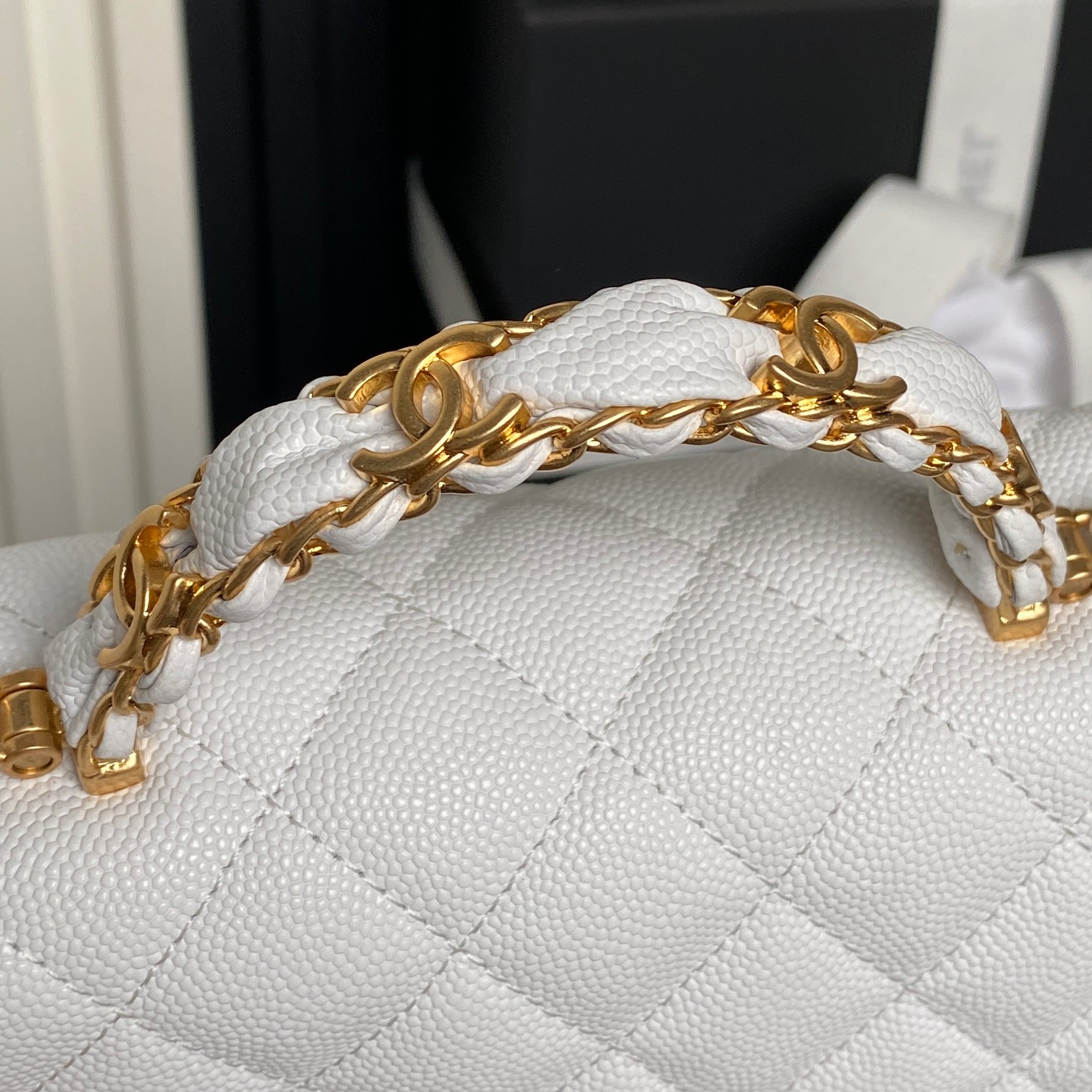 CHANEL Mini Flap Bag with Top Handle AS5701 - Image 16