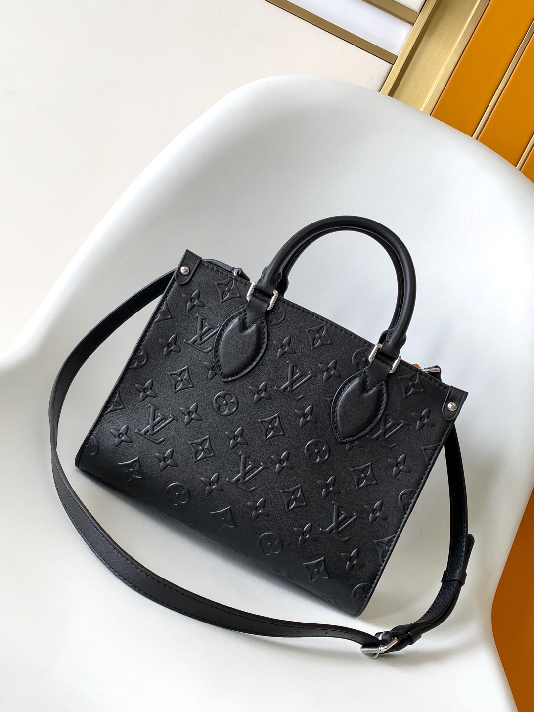 LV OnTheGo PM - Image 4