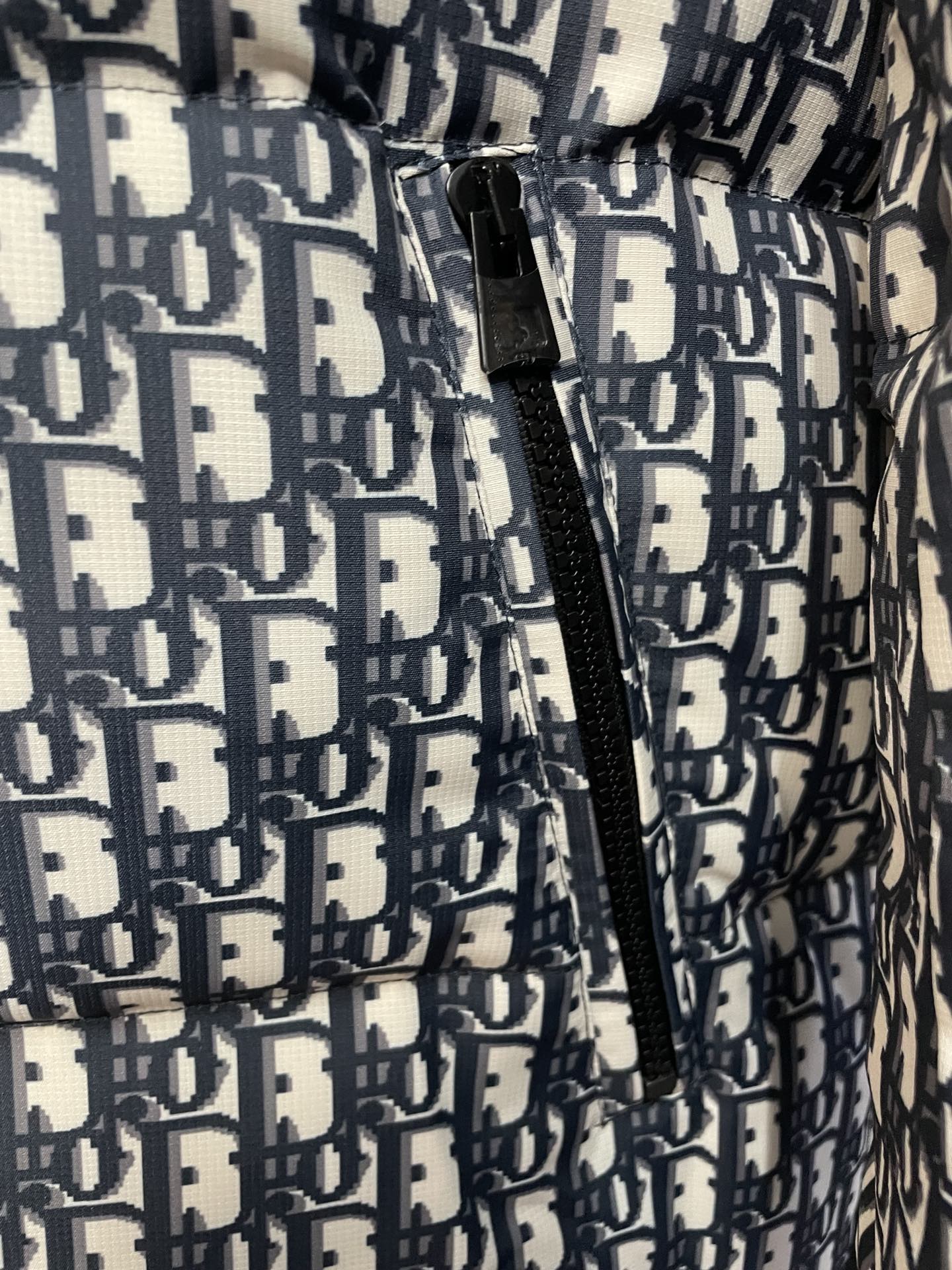 Reversible Jacket - Image 8