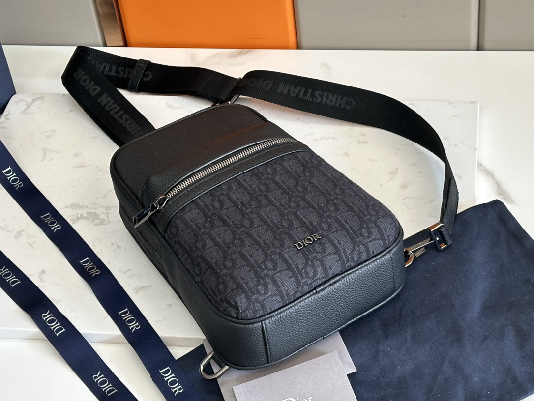 Rider 2.0 Sling Bag - Image 15